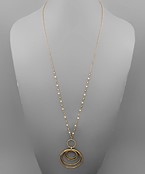  Hammered Circle & Bead Necklace