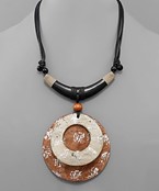  Matte Shell Disk Necklace