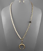  Horn & Fireball Bead Chain Necklace