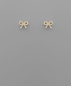  Crystal Ribbon Studs