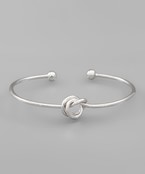  Knot Ball Edge Bracelet