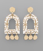  Patterned Arch & Charms Earrings