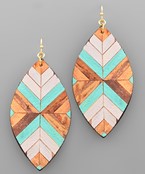  Arrow Pattern Leather Earrings